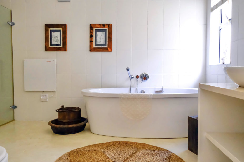 Zen View Suite — bathroom
